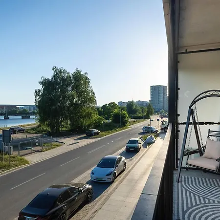 Stylowy Z Parkingiem Podziemnym I Klimatyzacja Na Bulwarach Szczecinskich By Renters * Szczecin